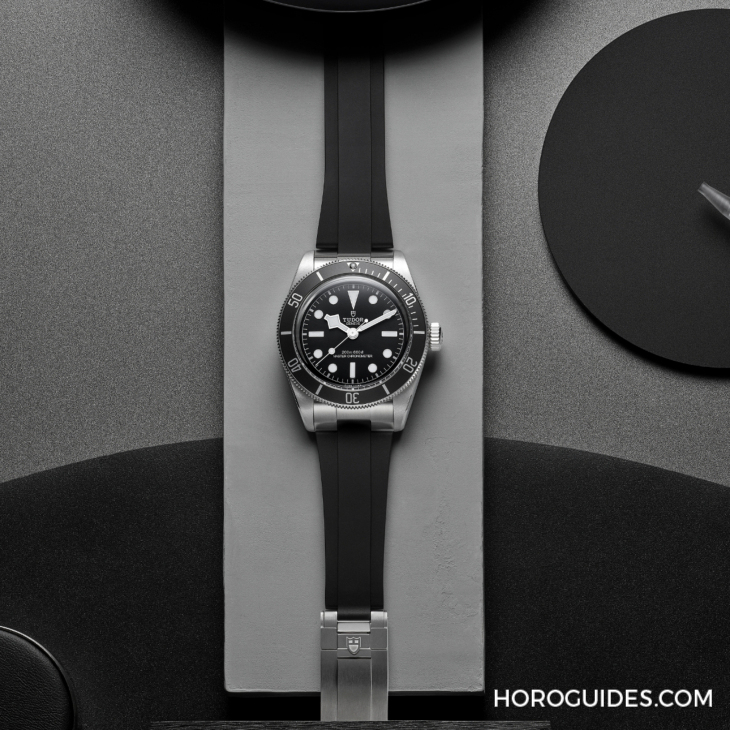 TUDOR - 换装黑面黑圈,搭载大师级认证MT5602-U机芯|TUDOR Black Bay