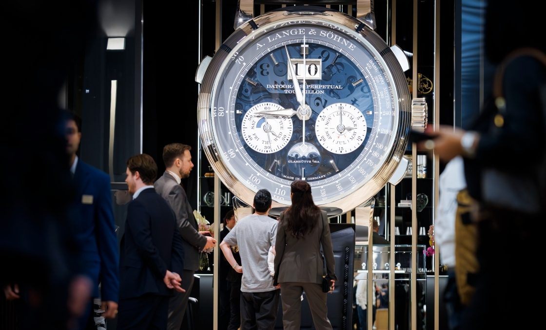 最好的时光、最美的展馆：Watches & Wonders表展booth精选